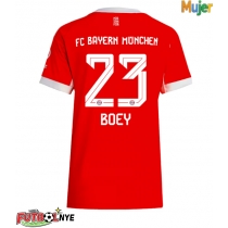 Camiseta Bayern Munich Sacha Boey #23 Primera Equipación para mujer 2025-26 manga corta